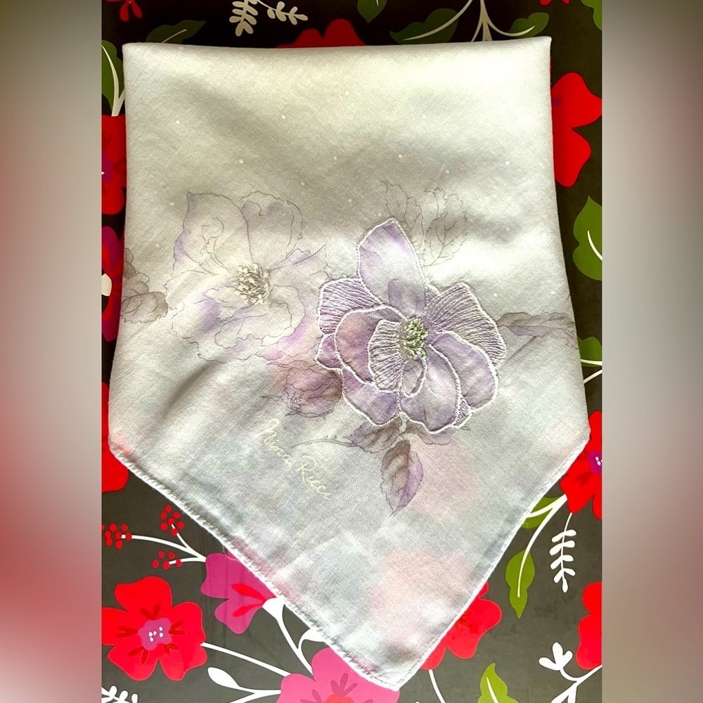 Nina Ricci Vintage Cotton Floral Embroidered Handkerchief Neckerchief 17”x17”